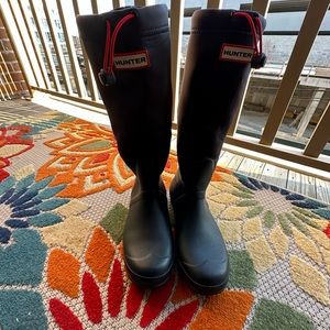 Navy Hunter boots